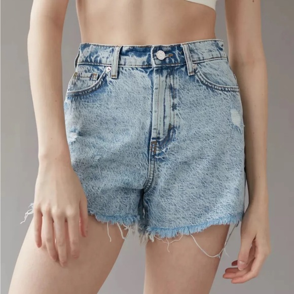 BDG A-Line Cutoff Denim Shorts - Picture 2 of 4